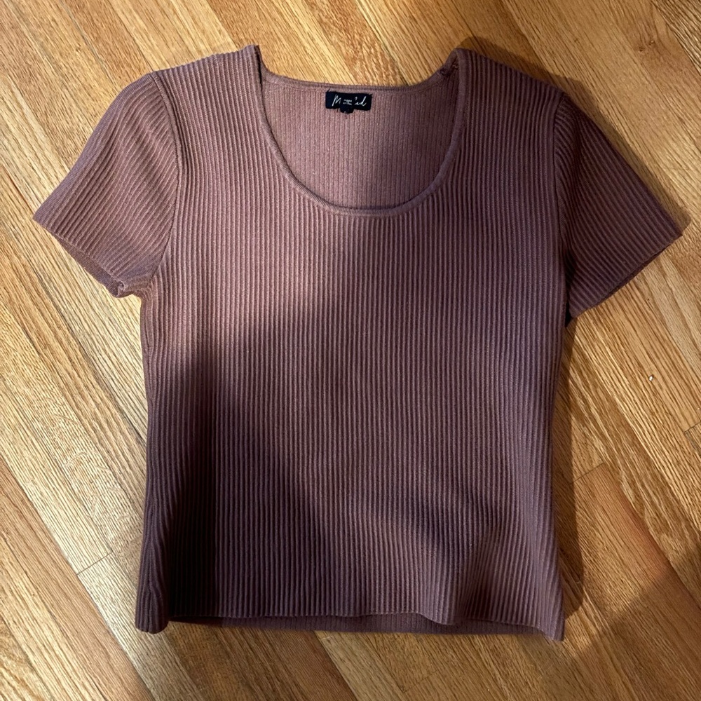 Marled Womens short sleeve scoop neck brown ribbed top, size Medium